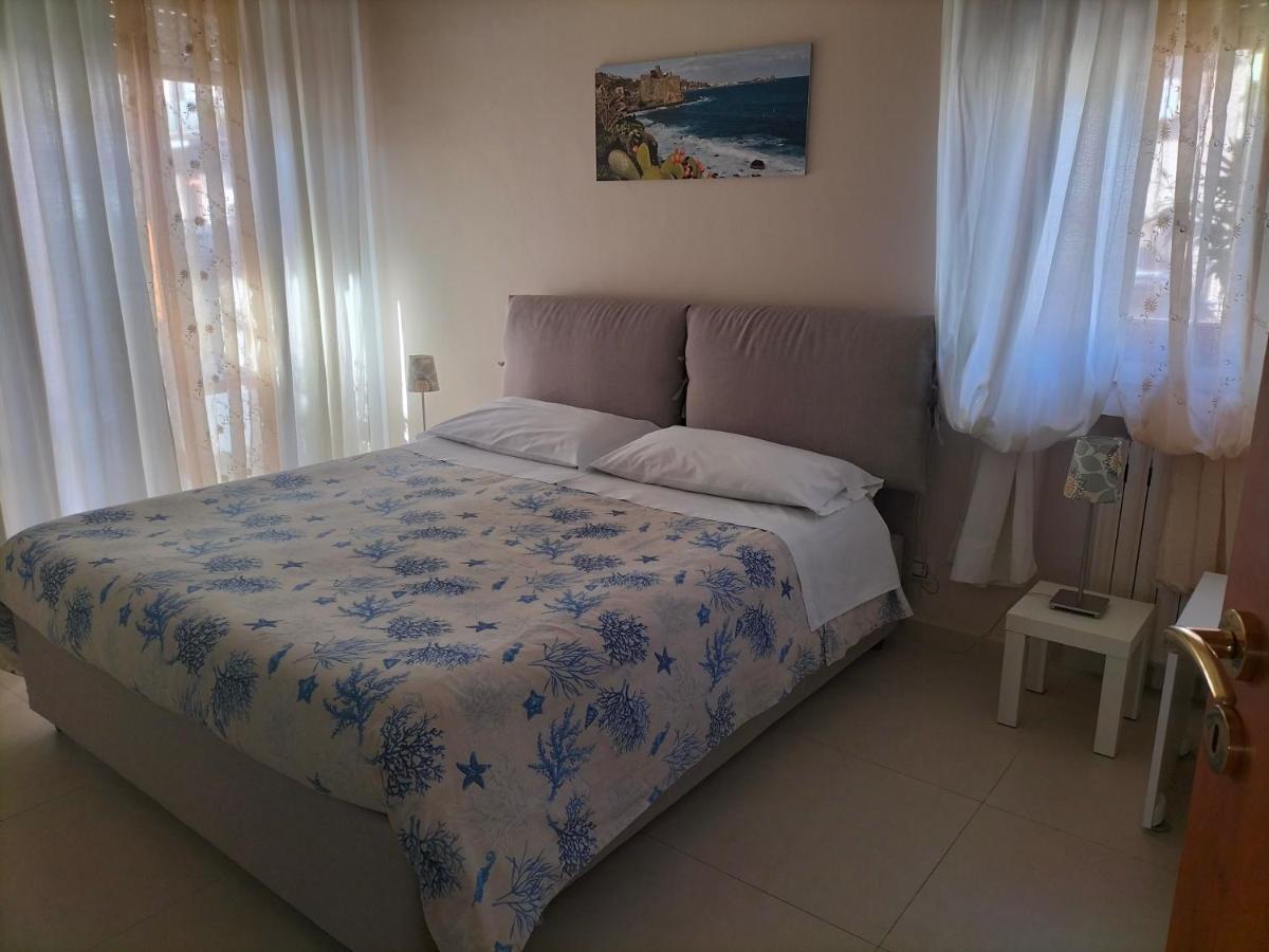 La Castellese Bed & Breakfast Aci Castello Dış mekan fotoğraf